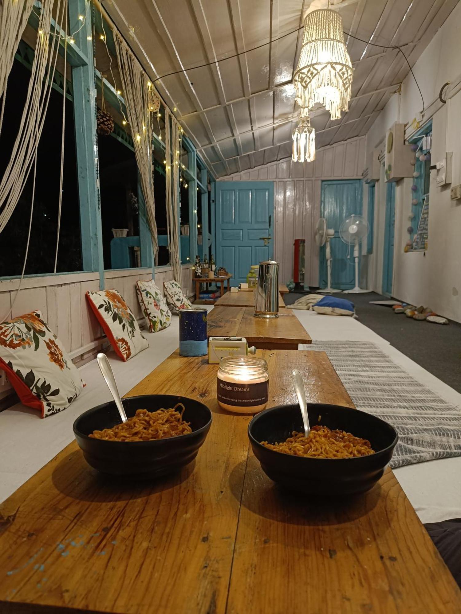 The Nook, Sainj Hostel Ngoại thất bức ảnh